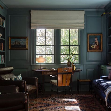 Meghan Eisenberg on Instagram: “A client’s cozy library in Oval Room Blue, mixing old and new. 📷 @laurejoliet” Meghan Eisenberg, Oval Room Blue, Cozy Library, Blue Office, Garage Remodel, Floor Plan Layout, Reading Nooks, American Decor, House Interiors