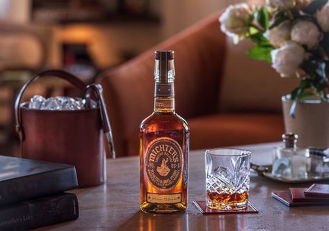 Michter's to Release US*1 Toasted Barrel Sour Mash Whiskey for The Second Time Ever - BevNET.com Best Bourbon Whiskey, Wine Appetizers, Dessert Cocktails, Best Bourbon, Whisky Drinks, Beverage Bar, Kentucky Straight Bourbon Whiskey, Japanese Whisky, Candied Ginger