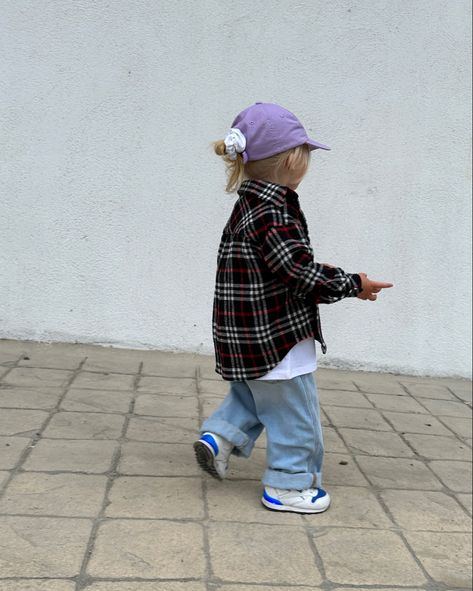 Cool Toddler Outfits, Gender Neutral Kids Clothes, Kids Street Style, Styles For Kids, Hipster Baby, Skater Outfits, Toddler Style, Boy Fits, Spring Styles