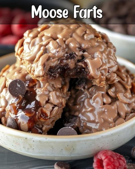 Moose Farts, Banana Split Dessert Recipes, Lobster Cream Sauce, Slow Cooker Christmas, Creamy Mashed Potatoes Recipe, Sweetened Condensed Milk Recipes, Dried Coconut, Banana Split Dessert, Graham Cracker Cookies