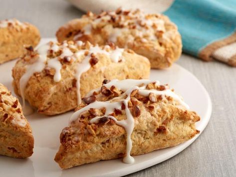 Peanut Butter and Bacon Scones Bacon Scones, Peanut Butter Bacon, Cranberry Scones, Scones Ingredients, Savory Scones, Mothers Day Breakfast, Food Network Canada, Perfect Brunch, Scone Recipe