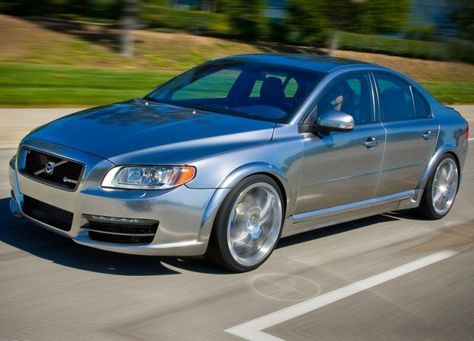 VOLVO S80 Tuning by Heico. #Saab #BornFromJets #Rvinyl =============================== https://www.rvinyl.com/Saab-Accessories.html Volvo Xc90 V8, Volvo S80 T6, Cars Pics, Volvo 850, Volvo S40, Volvo S80, Car Goals, Volvo Cars, Volvo Xc90