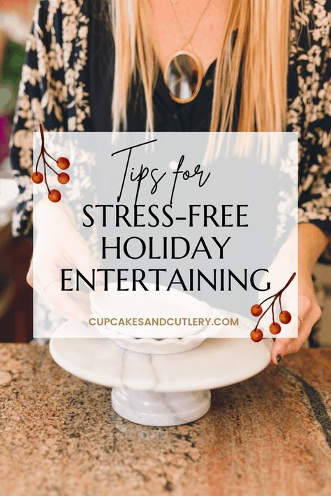 Get my top 9 tips and tricks for Stress-Free Holiday Entertaining! If you love holiday entertaining, these holiday hosting tips will get you ready for the party season. From tips on having your home guest ready to entertaining tricks. Easy Holiday Party, Hosting Christmas Dinner, Hosting Holiday Party, Party Prep, Holiday Hosting, Party Hosting, Hosting Essentials, Christmas Organization, Hosting Holidays