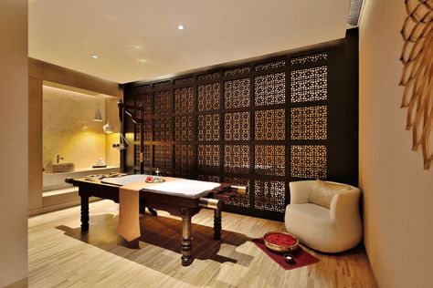 With its philosophy of water being the all-encompassing healer, Quan Spa now opens in Renaissance Mumbai Convention Centre Hotel http://www.luxuryfacts.com/index.php/sections/article/Quan-Spa-opens-at-Renaissance-Mumbai-Convention-Ce #spas #India Massage Couples, Interior Design Indian, Japanese Spa, Ayurvedic Spa, Ayurvedic Clinic, Relax Massage, Spa Weekend, Ayurvedic Massage, Spa Interior Design