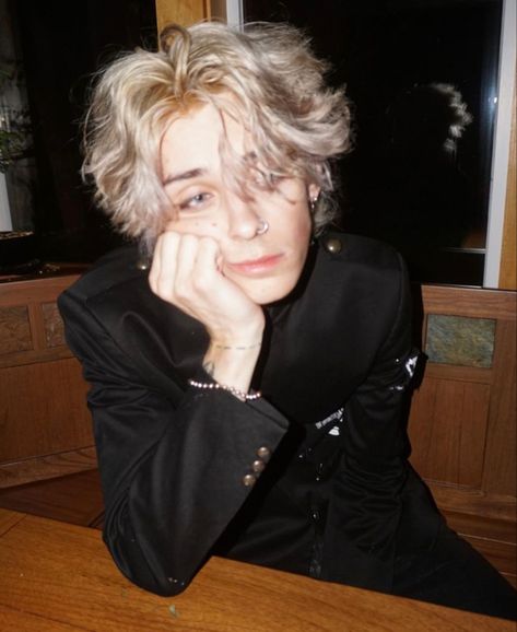 Messy Blonde Hair, Blonde Goth, Heir Of Atticus, John Bennett, Men Blonde Hair, Blonde Hair Boy, Hair Inspiration Short, Blonde Boys, Blonde Guys