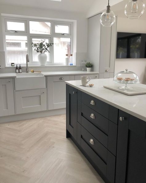 Carina on Instagram: “New kitchen angle... I really do need to remember I have other rooms in the house but this is my fave so you’ll have to put up with it for…” Lvt Flooring Kitchen, Grey Herringbone Floor, Oak Lvt Flooring, Kitchen Angle, Herringbone Kitchen, Direct Wood Flooring, Flooring Kitchen, Open Plan Kitchen Diner, Cheap Flooring