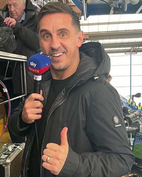 Young Gary Neville, Gary Neville, Soccer Pictures, Man United, A Good Man, Chelsea, Soccer, The Unit, Football