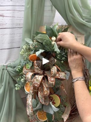 71K views · 1K reactions | Grapevine with ficus and fruit picks | And after those beautiful painted jars with fruits…we had to make a coordinating grapevine #wreaths to go with it! Come on over and see how we made this... | By Nadia's Crafty CornerFacebook Vine Wreath, Grapevine Wreaths, Painted Jars, Wreath Tutorial, Grapevine Wreath, Grape Vines, Vines, Grapes, Wreath