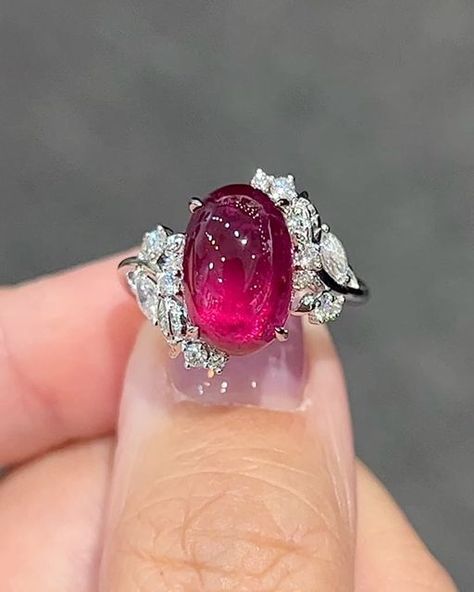 Singapore Jewellery, Jewelry Knowledge, White Gold Ring, Jewelry Ring, Fine Jewellery, Fashion Jewellery, High Jewelry, Pink Tourmaline, White Gold Rings