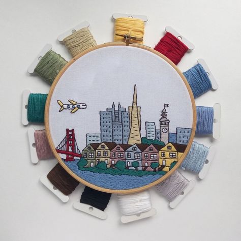 City Embroidery, Hoop Art Wall Decor, Free Hand Embroidery, Embroidery Guide, Hoop Art Wall, Wooden Embroidery Hoops, Diy Tags, Hand Embroidery Pattern, Dmc Thread