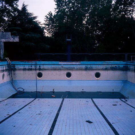 abandoned pools--what are the holes for? Empty Pool, The Neon Demon, Neon Demon, Always Sunny In Philadelphia, It's Always Sunny In Philadelphia, Sunny In Philadelphia, Liminal Space, It's Always Sunny, Iwatobi Swim Club