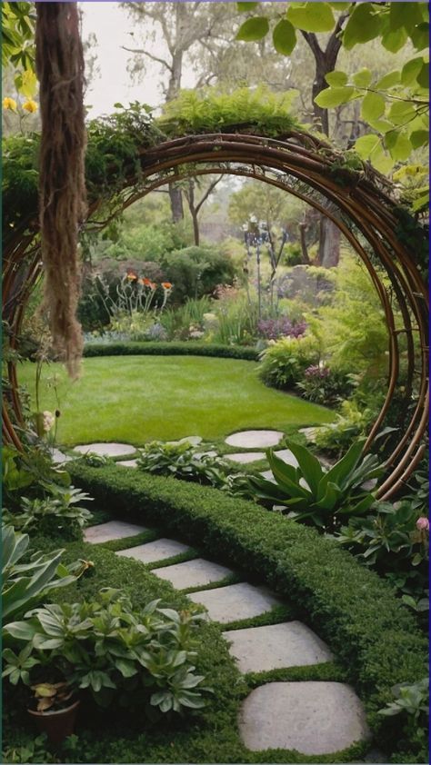 Secret Garden Bathroom, Zen Garden Wedding Theme, Garden Dome Ideas, Secret Forest Garden, Fairycore Backyard, Home And Garden Design Ideas, Arch Garden Ideas, Big Garden Ideas Landscaping, Garden Showers Outdoor