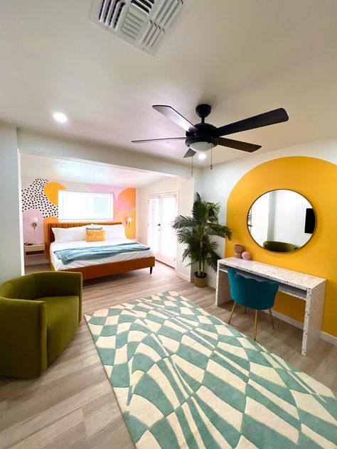 Modern Retro Bedroom Aesthetic, Miami Aesthetic Bedroom, Eclectic Hotel Room, Retro Chic Bedroom, Post Modern Interior Design Bedroom, Maximalist Bedroom Wall, Maximalist Airbnb, Funky Airbnb, Funky Office Design