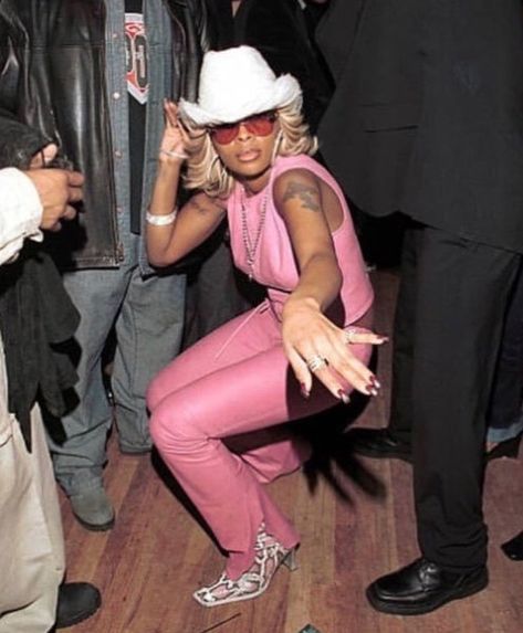 Mary J Blige 90s, Rnb Aesthetic, No More Drama, Cowboy Aesthetic, Black Cowgirl, Mary J Blige, Cowgirl Aesthetic, Kacey Musgraves, Spotify Playlists