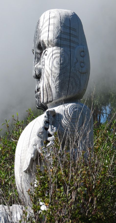 Rotorua is the home of Maori culture in New Zealand and the intricately carved statues are everywhere. New Zealand Culture Maori, New Zealand Culture, Borneo Tattoos, Maori New Zealand, Maori Culture, Rotorua New Zealand, New Zealand Adventure, Māori Culture, Visit New Zealand