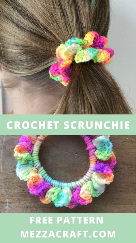 back view of girl's head with pony tail and brightly coloured crochet hairband Diy Crochet Hair Accessories, Scrunchie Crochet, Band Covers, Crochet Craft Fair, Crochet Scrunchie, Crochet Hair Clips, Crochet Headband Pattern, Mode Crochet, Crochet Hair Accessories