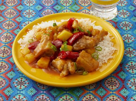 Sweet and Sour Chicken Is So Easy to Make at Homethepioneerwoman Sweet And Sour Chicken, Beef Hot Dogs, Sweet N Sour Chicken, Cooking White Rice, Sweet And Sour Sauce, Ree Drummond, Boneless Chicken Thighs, Cooking Ingredients, Sweet And Sour