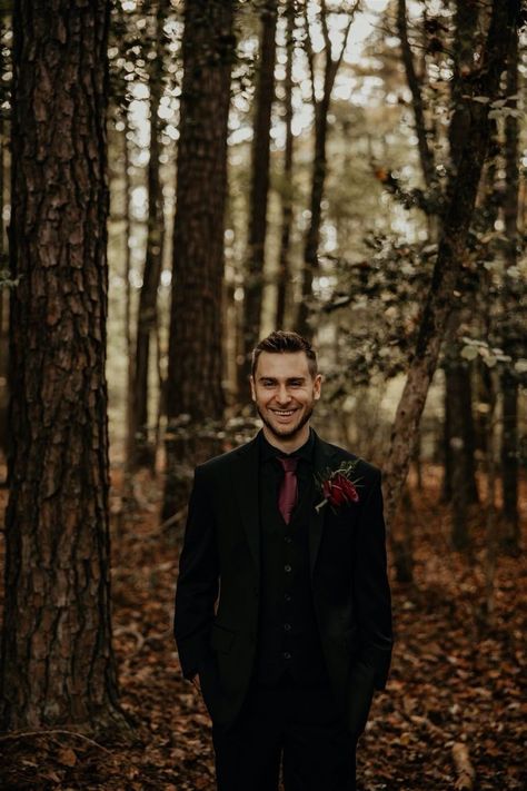 Black And Burgundy Mens Suit, Groom Black Suit Burgundy Tie, Groom Suit Red And Black, Tuxedo Red And Black, Groomsmen Black Suit Burgundy Tie, Black And Red Wedding Suit For Groom, All Black Suit With Burgundy Tie, Black And Maroon Suit Men Wedding, Marron And Black Suit