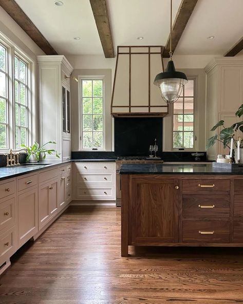 White Windows Accentuate Warm Wood Tones | Pella Kitchen Sink Windows, Kitchen Window Ideas, Kitchen Sink Window, Warm Wood Tones, Window Inspiration, Kitchen Windows, Warm Kitchen, Wood Island, Ideas For Kitchen