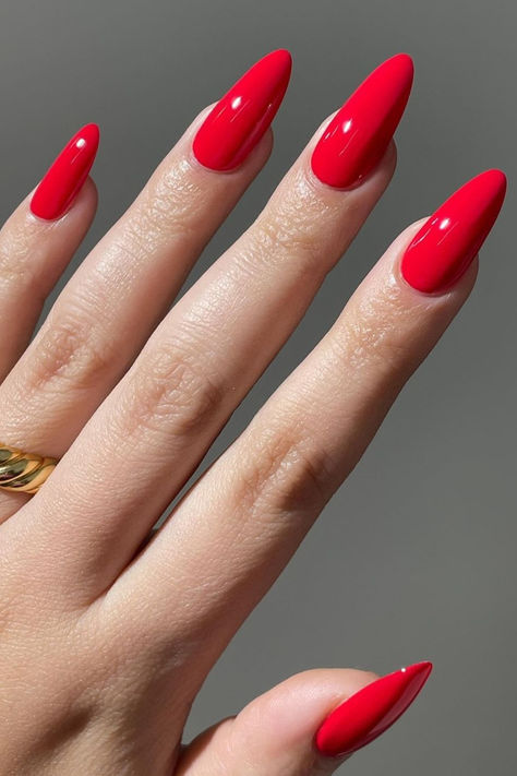 summer red nails Red Nails Oval Shape, Bright Red Nail Designs, Basic Red Nails, Bright Red Nail Color, Plain Red Almond Nails, Red Nails Design Ideas, Bright Red Nails With Design, Red Nails 2024 Summer, Best Red Nails