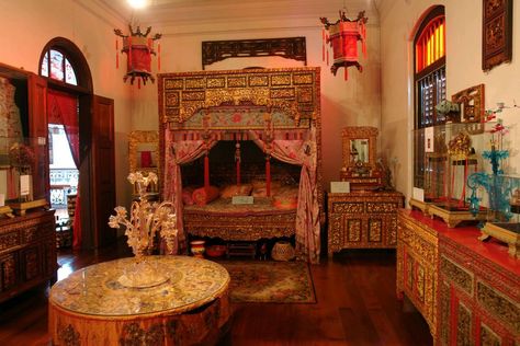 Chinese Bedroom Traditional, Chinese Bedroom Ideas, Wedding Bedroom Decoration, Traditional Bed Designs, Chinese Bedroom, Chinese Room, Wedding Bedroom, Wedding Bed, Chinese Interior