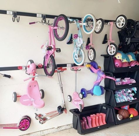 Outdoor Toy Storage Ideas, Organization 13, Kids Garage, Outdoor Toy Storage, Toy Storage Ideas, Overhead Storage Rack, Garage Organization Tips, Garage Renovation, Cool Garages