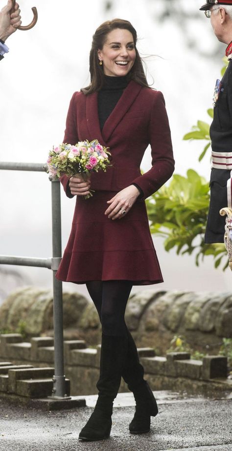 Vévodkyně Kate, Style Kate Middleton, Kate Middleton Style Outfits, Duchesse Kate, Herzogin Von Cambridge, Looks Kate Middleton, Duchesse Catherine, Prins William, Kate Middleton Outfits