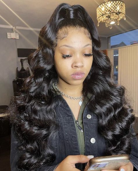 Haft Up Haft Down Hairstyles, Half Up Half Down Curled, Wigs Styles, Bday Hair, Demon Time, Baddie Hair, Nashville Travel, Colorful Hairstyles, Straighten Hair