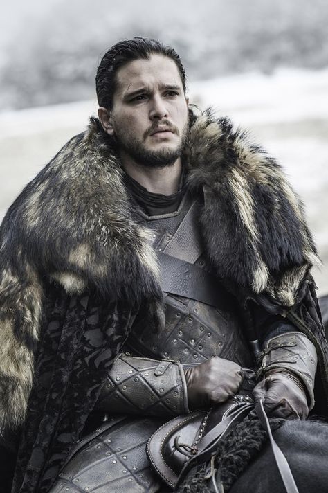 Over 50 Game of Thrones Characters You Could Be This Halloween. Game Of Thrones Wallpaper, Watchers On The Wall, Xavier Samuel, Eddard Stark, Game Of Thrones Episodes, Ramsay Bolton, John Snow, Kit Harrington, Got Game Of Thrones