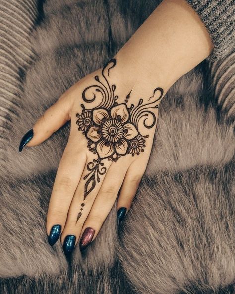 Indian Hand Tattoos For Women, Top Hand Tattoos For Women, Hand Tattoos For Women Mandala, Mandala Tattoo Design Women Hand, Mandala Hand Tattoo For Women, Pretty Hand Tattoos Unique, Feminine Hand Tattoos For Women, Full Hand Tattoos For Women, Hand Tattoos For Women Unique