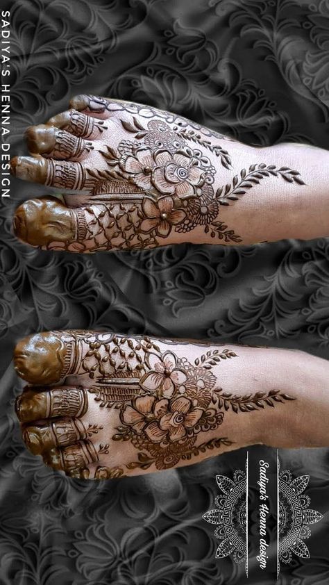 Feet Mehandi Designs, Feet Mehandi, Shivratri Special, Mehndi Design Full, New Mehandi, Stylish Mehndi Design, New Henna Designs, Designs Mehndi, Mehndi Designs 2018