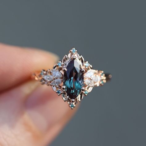 Uma | Engagement Rings (@oorejewelry) • Instagram photos and videos Wedding Rings With Stones, Whimsy Engagement Rings, Engagement Rings Fantasy Ring, Nature Inspired Engagement Rings Silver, Elvish Engagement Rings, Ugly Engagement Rings, Fairytale Engagement Rings, Simple Elegant Jewelry, Trendy Engagement Rings