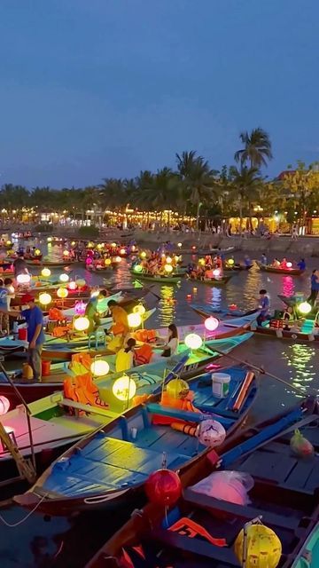 BEAUTIFUL DESTINATIONS on Instagram: "Join @flywithfii at the Lantern Festival to celebrate the full moon in Hội An, Vietnam! 🏮 At the celebration, a wish for happiness, luck, and love is made as you send off a colorful lantern lit with candles along the Hoai River. 🕯️ This illuminates the city with a magical glow! ✨ How amazing is this celebration? 🇻🇳 📽 @flywithfii 📍 Hội An, Vietnam 🎶 ianasher - Original audio" Vietnam Lantern, Bucket List Countries, Relaxing Rain Sounds, Hoi An Vietnam, Outdoor Fairy Lights, Vietnam Tours, South Korea Travel, Lantern Festival, Korea Travel