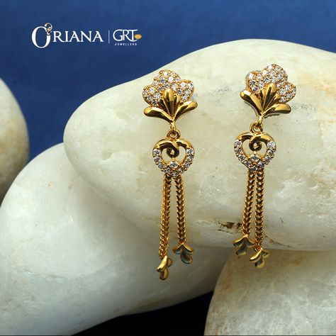 Latest Model Ear Rings Gold, Long Chain Earrings Gold, Gold Earrings For Kids, Small Earrings Gold, Ear Tops, Earrings For Kids, Simple Gold Earrings, Gold Jhumka, Gold Jhumka Earrings