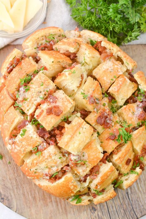 Cracked Bread, Bacon And Cheese Bread, Bacon Cheese Bread, Ranch Bread, Nice Buns, Ranch Dressing Seasoning, Cheeseburger Meatloaf, Superbowl Food, Sandwhich Recipes