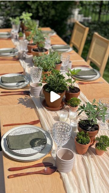 Une Table By Tania | NYC Picnics, tablescapes & flowers on Instagram: "Bringing nature to the table: A sustainable Earth Day feast with potted plant centerpieces ready for planting! Can you spot the tomato plant in our tablescape? 🌱🪴🌿

#earthday #earthdaybrunch 

.
.
.
.
.
.
.
.
.
#SustainableLiving #sustainable #sustainablewedding #ecofriendly 
#HerbGarden #setthetable #naturaltablescape #settingthetable 
#Tablescaping
#EcoFriendly
#FreshHerbs
#EarthDayEveryDay
#GreenLiving
#WeekendVibes #sustainabletablescape 
#CelebratingEarthDay #organictablescape 
#farmtotable #sustainabledesign #greentablescape" Potted Plant Centerpieces, Green Tablescape, Plant Centerpieces, Tomato Plant, Brunch Table, Sustainable Wedding, Dinner At Home, Tomato Plants, Herb Garden