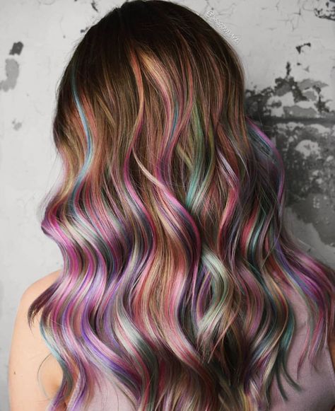 Funfetti cake 🍰 a gorgeous take on rainbow brunette hair by @ssscoundrel // #rainbowhair #brunetterainbowhair #pastelhaircolor Rainbow Hair Highlights, Oil Slick Hair Color, Light Balayage, Fall Hair Colors For Blondes, Oil Slick Hair, Hair Colors For Blondes, Pastel Rainbow Hair, Rainbow Highlights, Peekaboo Hair Colors