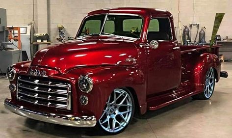 1952 Chevy Truck, Old Chevy Pickups, Trucks Lifted, Lowrider Trucks, Custom Pickup Trucks, Custom Chevy Trucks, Old Pickup, Chevy Pickup Trucks, Chevrolet Pickup