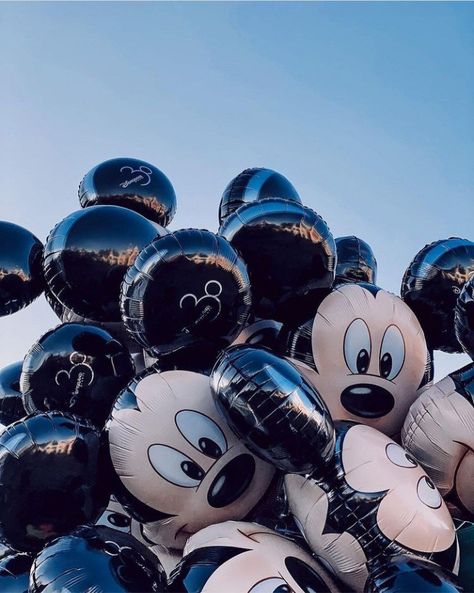 Balloons Aesthetic, Dope Fashion Outfits, Disney Balloons, Mickey Balloons, Mylar Balloons, Happiest Place On Earth, Disney Resort, Disneyland Paris, Magical Places