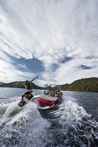 Malibu Wakeboard Boats | Wakesetter VTX 2011 | Performance Water Ski, Wakesurf and Wakeboarding Boat Malibu Boats, Wakeboard Boats, Gopro Surfing, Ski Boats, Paddle Sports, Sup Surf, Water Photography, Kitesurfing, Water Skiing