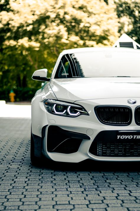 Bmw 528, Bmw 2014, Bmw White, White Wallpapers, Kitten Images, Dream Cars Bmw, Good Looking Cars, Sports Car Wallpaper, Bmw Wallpapers