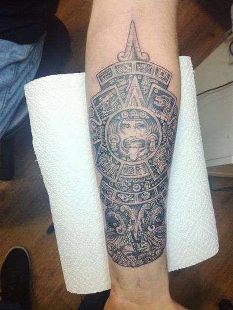 Mayan Calendar Tattoo, Aztec Calendar Tattoo, Calendar Tattoo, Calendar Drawing, Cherry Tattoo, Cherry Tattoos, Mayan Calendar, Aztec Warrior, Aztec Calendar