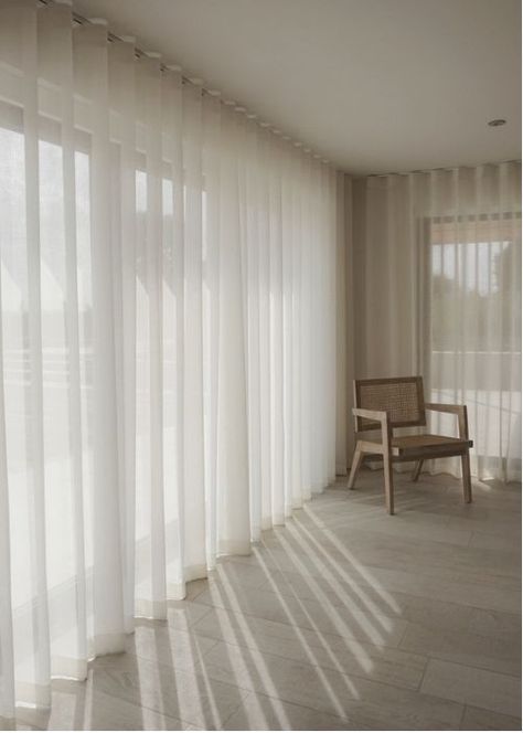 White Curtains Living Room, Sheers Curtains Living Room, Curtains Living Room Modern, White Sheer Curtains, Curtains Living, Modern Curtains, White Curtains, Curtain Designs, Sheer Curtains