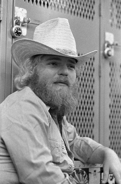 Happy Birthday Music, Birthday Music, Outlaw Country, Blues Artists, Zz Top, Lynyrd Skynyrd, Southern Rock, Country Music Artists, Classic Rock