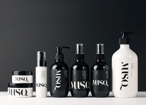 Shampoo Packaging, Antiaging Skincare Routine, Natural Skincare Brands, Black Packaging, Cosmetic Packaging Design, Skin Care Packaging, Skincare Packaging, Creative Package, Cosmetic Design