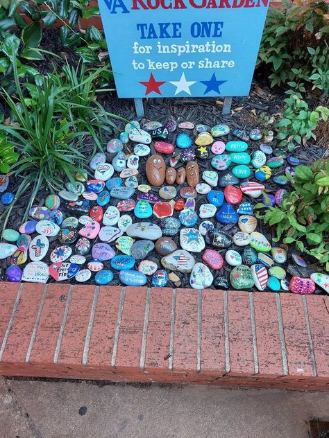 painting rocks! | I am going to start something new | Facebook Painted Rocks Display Ideas, Rock Garden Signs Cute Ideas, Rock Garden Sign, Clay Trinkets, Diy Rock Garden, Kindness Club, Free! Rin, Toy Library, Random Person