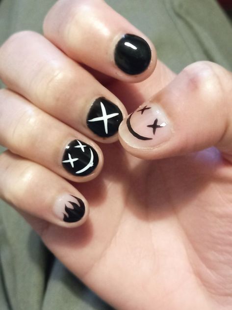 Nail Art Design Men, Movie Nails Art, Simple Nail Art For Men, Nail Design Mens, Masculine Nail Art Simple, Cool Nail Designs For Men, Man Nail Art Designs, Nails Art For Men, Nail Art For Guys