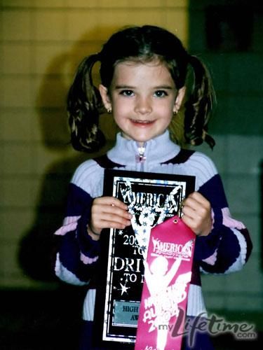 Brooke Hyland Mom Baby Pictures, Dance Moms Brooke, Dance Moms Season 8, Dance Moms Clips, Dance Moms Moments, Dance Moms Cast, Dance Moms Pictures, Dance Moms Funny, Paige Hyland