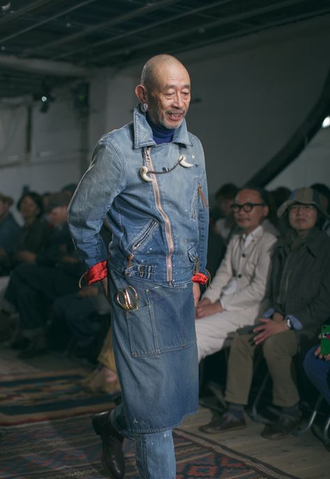 Expect Kapital’s signature game of layering textures and textiles to give us looks that are charmingly exotic, and full of weathered personality.  Like their epic catalogues, Kapital shows fe… 일본 패션, Body Suits, Quirky Fashion, Classic Coats, Japanese Denim, Year 2, Denim Style, Denim Branding, Summer Fashion Outfits