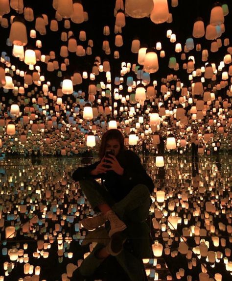 GIVE ME LOVE Lost In Tokyo, Floating Lanterns, Friend Vacation, Travel Pictures Poses, World Photography, World Pictures, Travel The World, Instagram Inspo, Photography Inspo